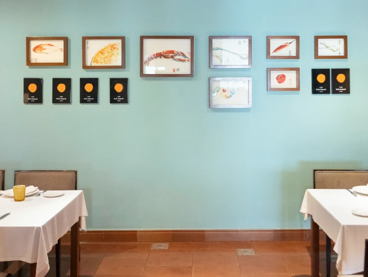 Interior del salón privado del restaurante La Sirena de Petrer
